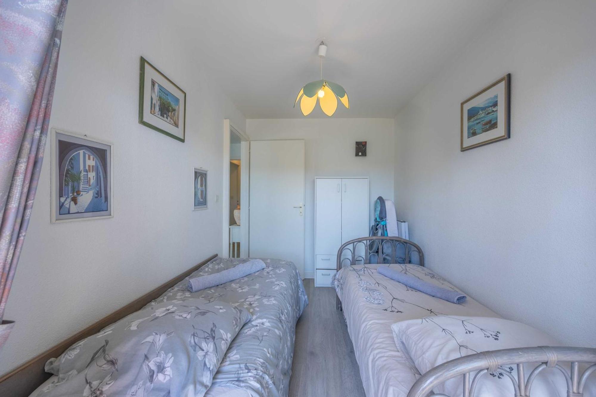 Apartment With Parking And Balcony Near The Beach 多维尔 外观 照片